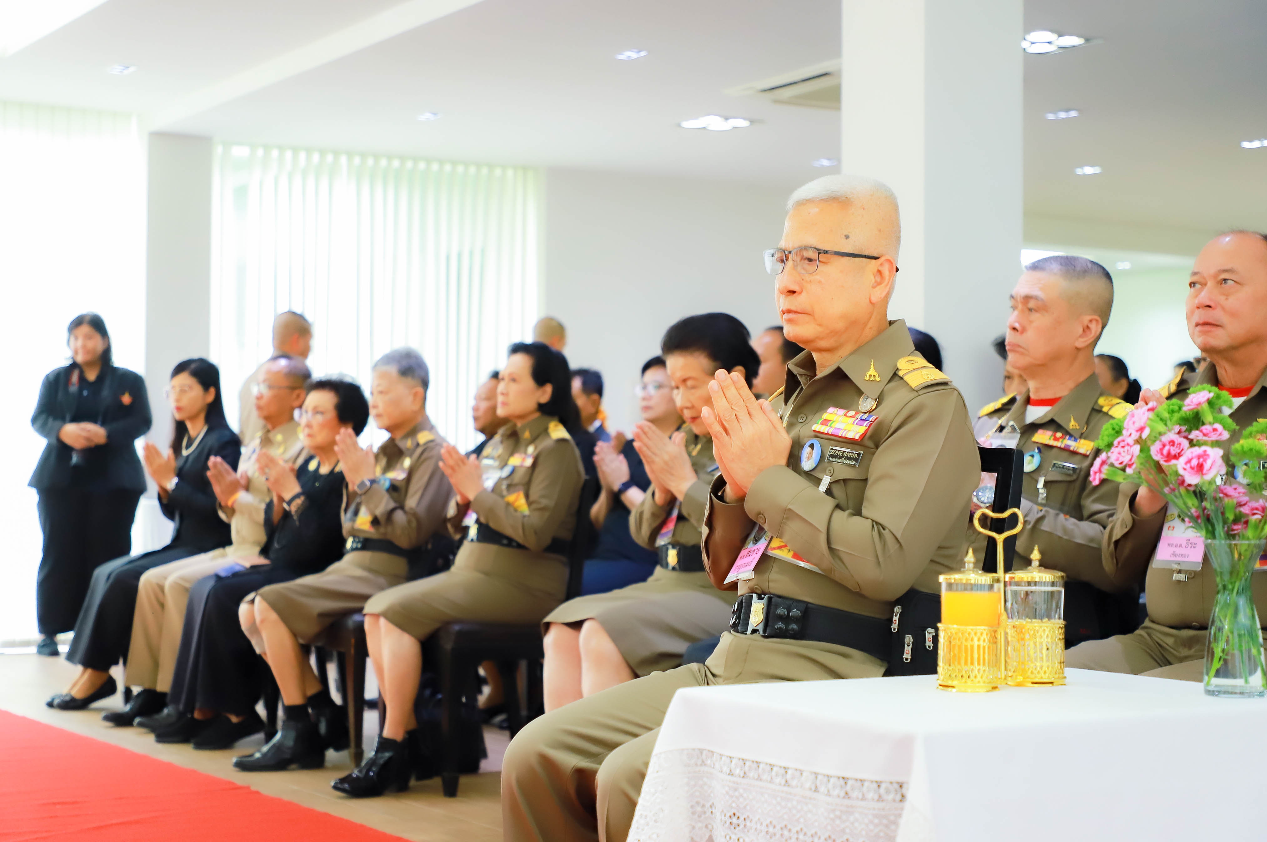 title - ส.ป.ก. เข้าร่วมพิธีเจริญพระพุทธมนต์บำเพ็ญพระราชกุศล ถวายความอาลัยแด่ สมเด็จพระนางเจ้าสิริกิติ์ พระบรมราชินีนาถ พระบรมราชชนนีพันปีหลวง และสมเด็จพระเจ้าลูกเธอ เจ้าฟ้าพัชรกิติยาภา นเรนทิราเทพยวดี กรมหลวงราชสาริณีสิริพัชร มหาวัชรราชธิดา